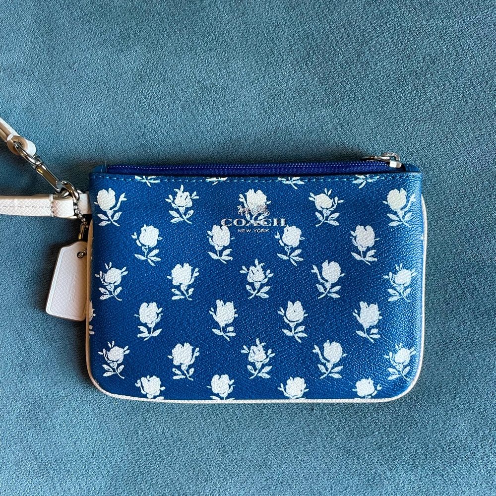 Blue and White Floral Rose Print Coach Wristlet